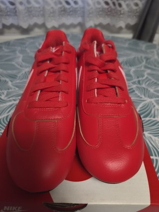 Nike sprint sister mărimea 37,5 23,5 cm