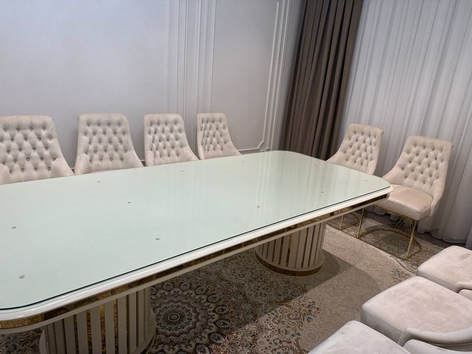 СРОЧНО!!!Стол стул сотилади