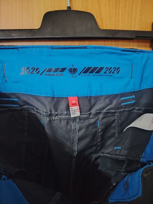 Vînd pantalonii scurți bărbati work Enghelber Strauss mărimea L -XL!