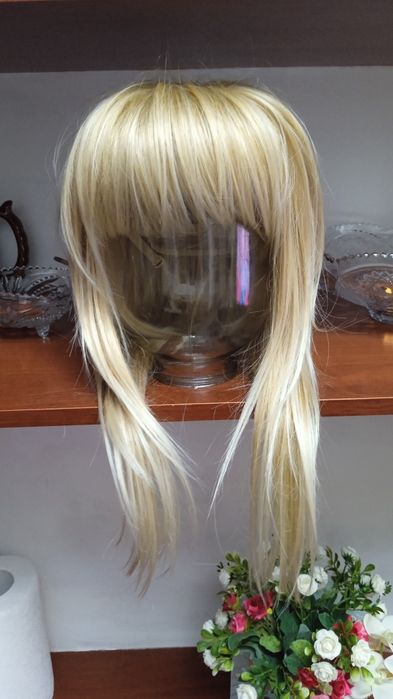 Парик женский блонд