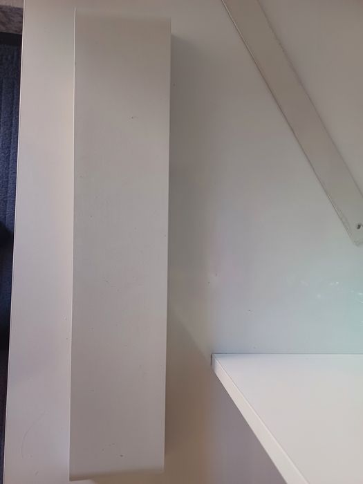 Lampă cu telecomandă nefuncțională