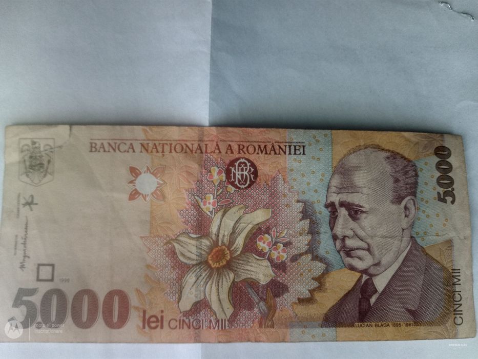 Vind  doua monezi de 500 le plus altele