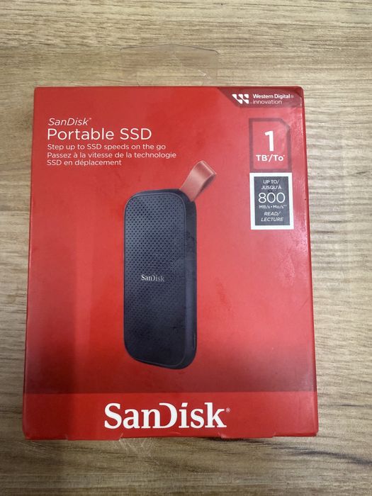 SSD portabil 1 TB SanDisk si Netac