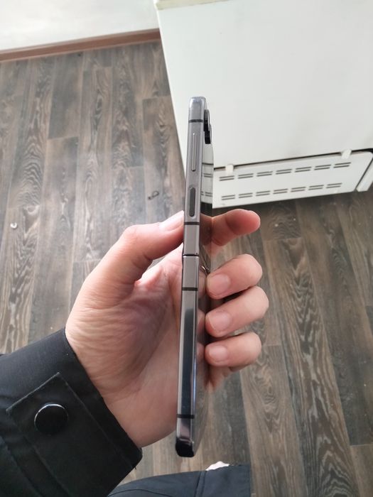 Samsung Z flip 5 512gb