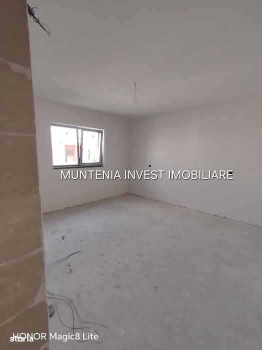 Casă de vânzare P+1, teren 308 mp ,zona Smeura