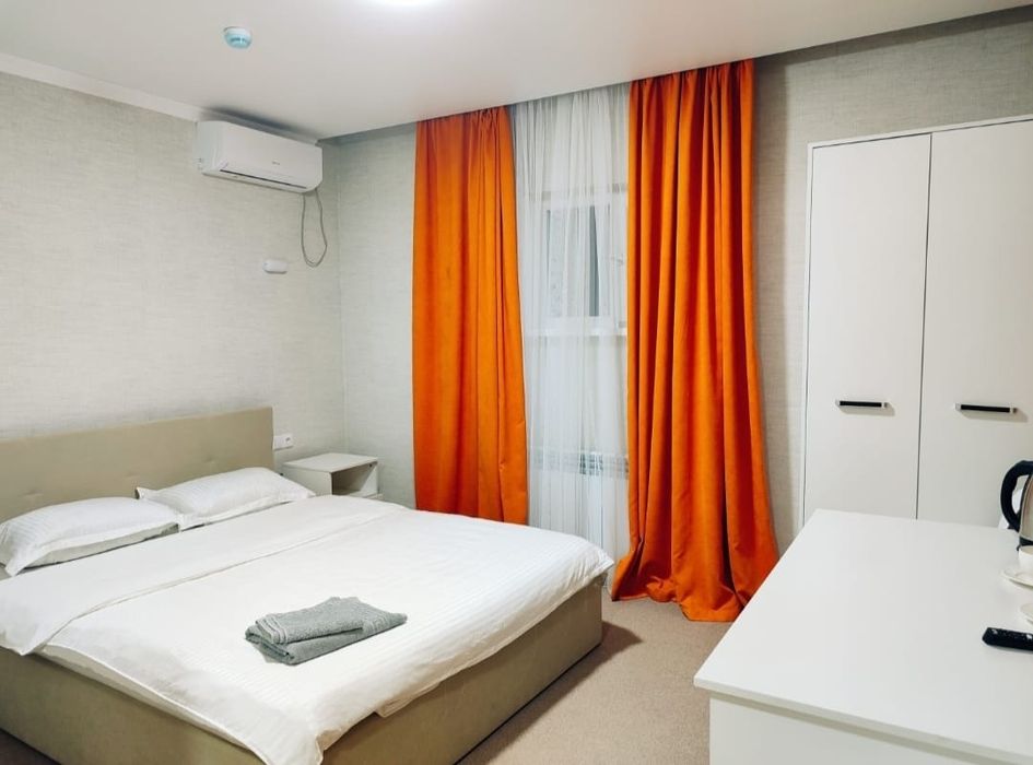 Круглосуточно по часам -3000₸