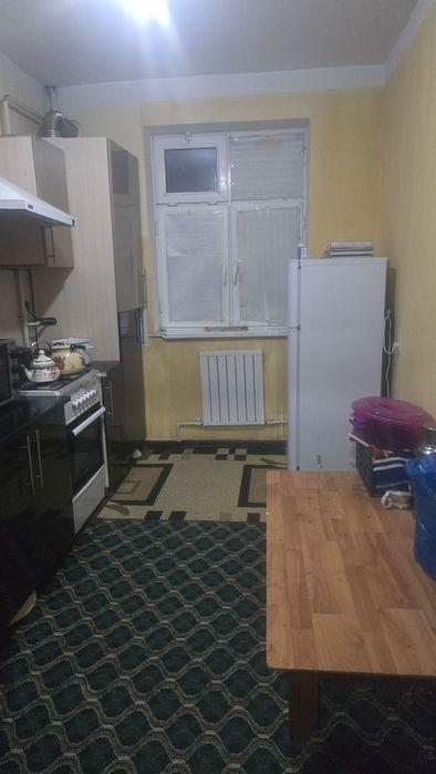 Dom 5 etajkdan 4 etaj 3 xonali