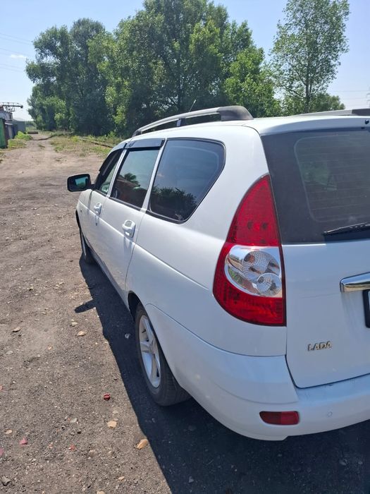 Лада Приора 2 люкс универсал