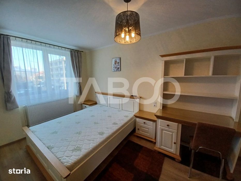 Apartament cu 3 camere modern renovat etajul 1 Centrul de Afaceri