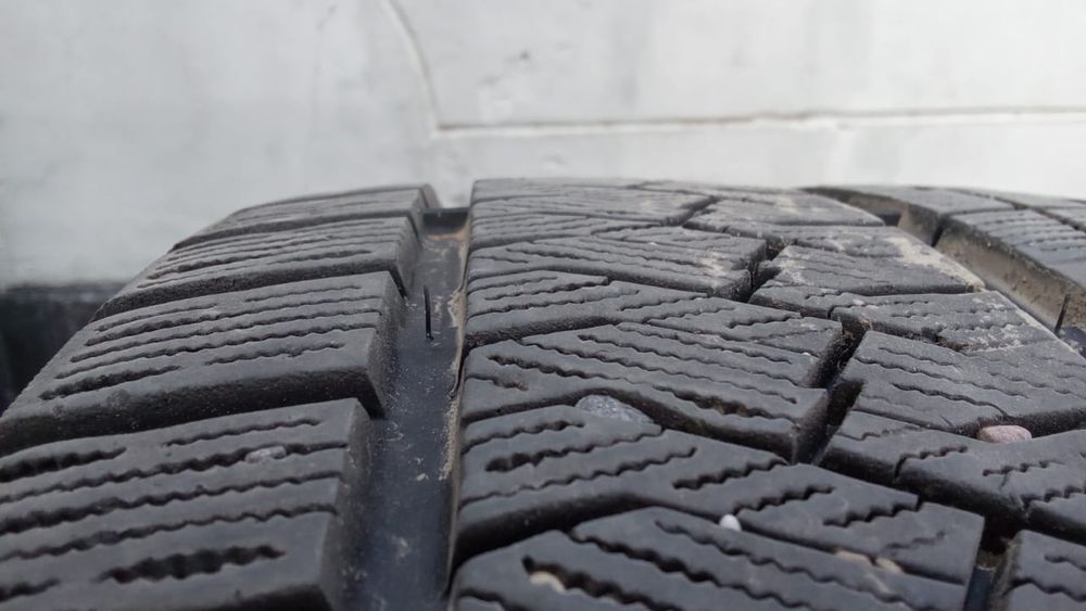 шины зимние 255/45 R 20