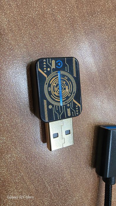 Безжичен адаптер 2 в 1 за Android Auto и CarPlay