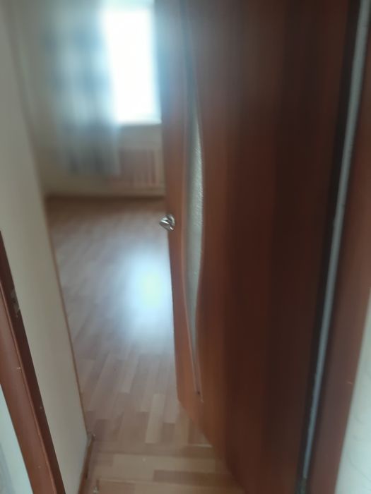 Двери межком. Ламинат