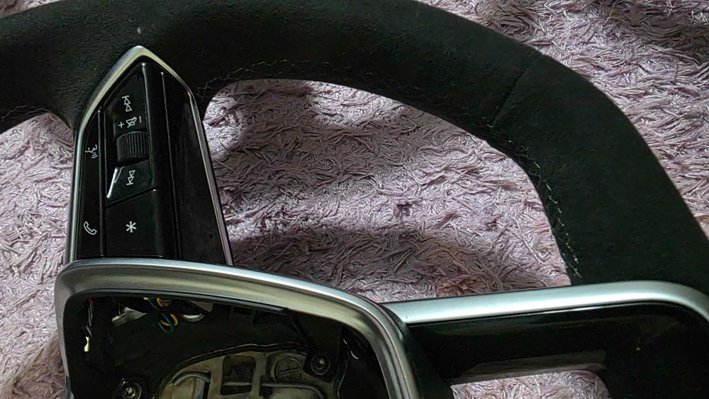 Волан за Audi A6 A7 A8 4K с оригинална алкантара кожа