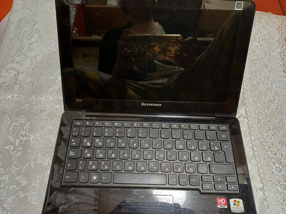 Компьютер-лаптоп