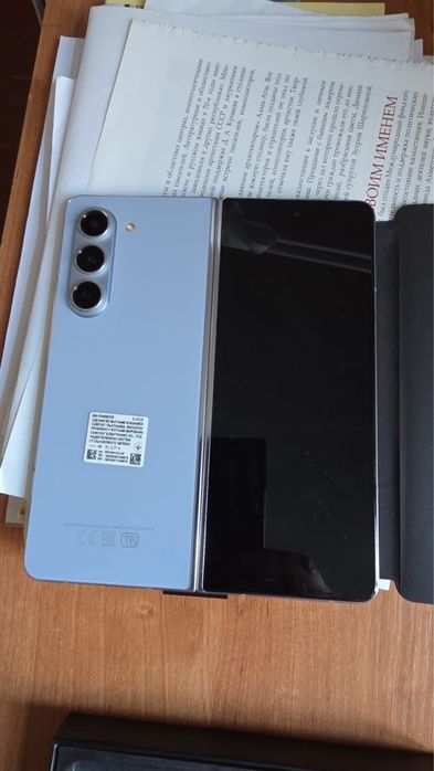 Продам Samsung z fold 5 256гб