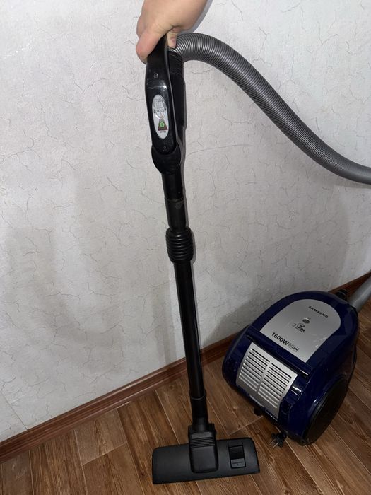 Продам пылесос в хорошем состоянии