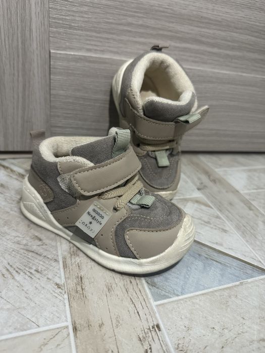 Ботинки и кроссовки 20р