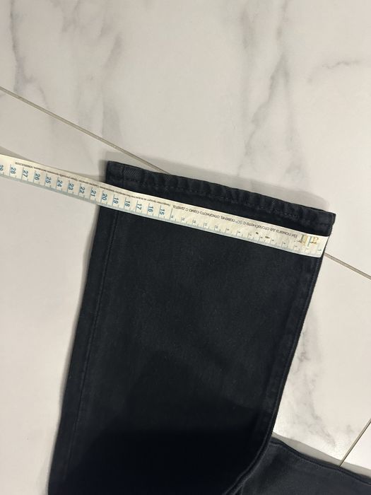 Пригинални мъжки дънки Levi’s размерут е 30,модел 501 най-предпочитан