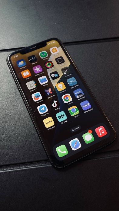 Продам iPhone 11