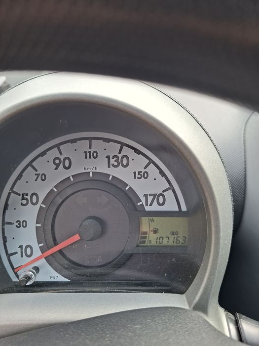 Vând peugeot 2007 benzina