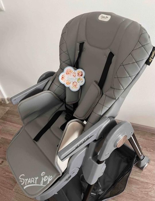 Детский стульчик для кормления