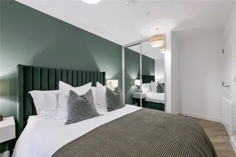 Срочно сдается люксовая квартира в жк ГРИНВИЧ!