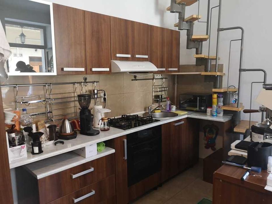 Inchiriez apartament ultracentral, Piata Unirii 4-5