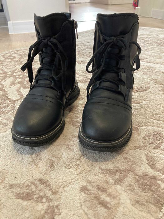 Детски боти, маратонки, чехли, цвички  31 номер