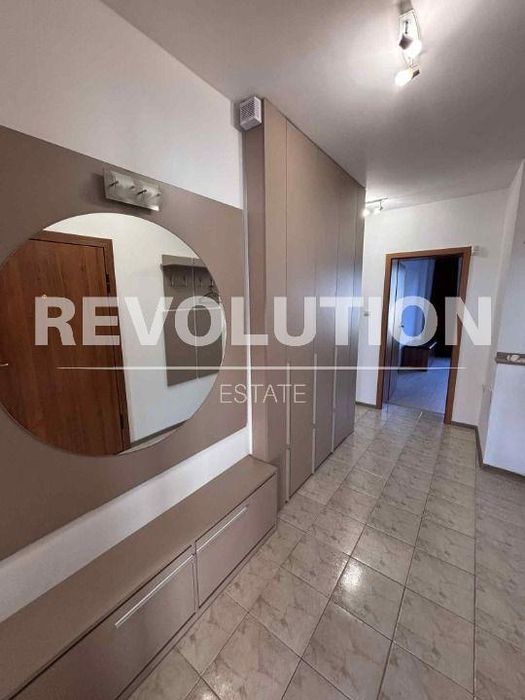 Дава се под наем Тристаен апартамент в Пловдив, Център - 94 кв.м за 661.98 € - Снимка #8