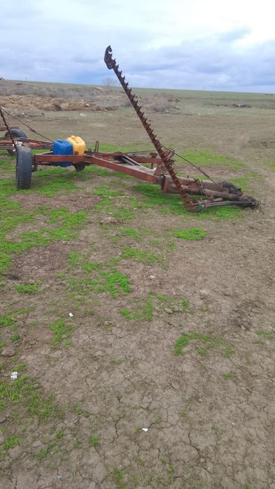 Продам трактор с косилкой срочно