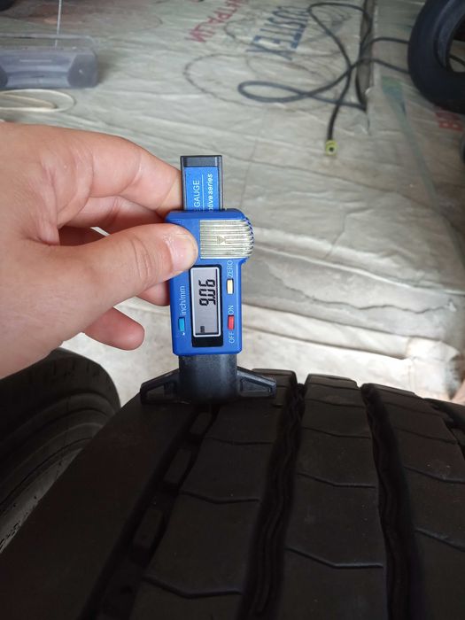 2 товарни гуми 205/75R17.5 Michelin Multi Z 124/122M M+S 14PR DOT2020