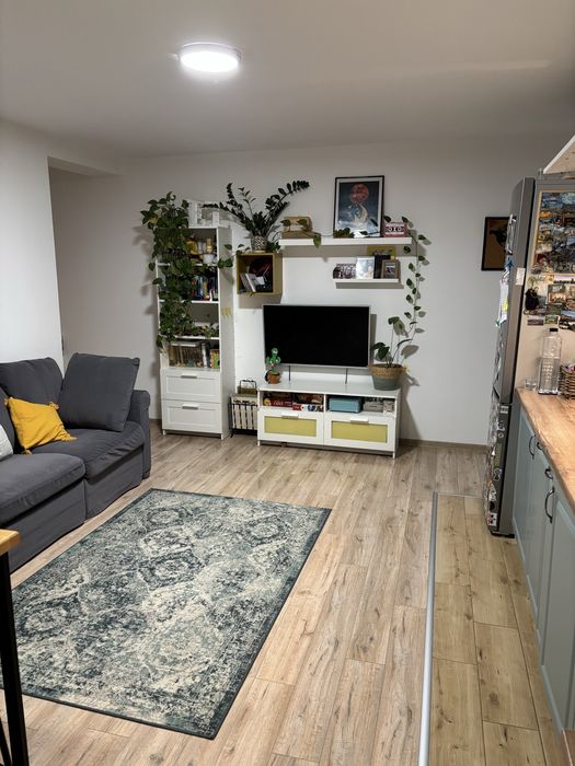 Vand apartament 3 camere • 54mp • Girocului • 90500 € • Proprietar