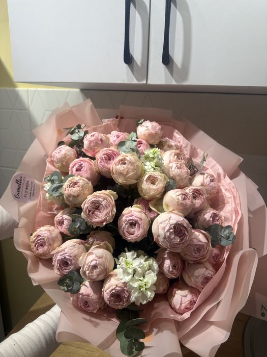 Пионовидные розы