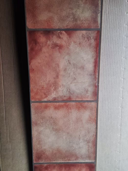 Ламинат напольный,новый.