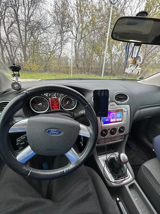 Ford Focus 1.6 2300 negociabil