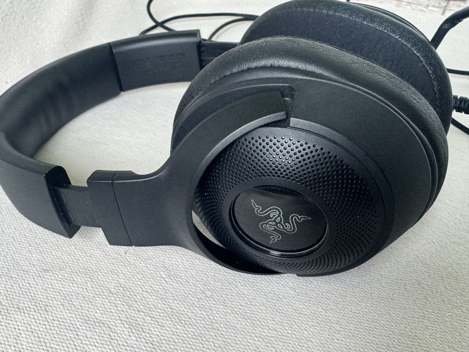 Оригинални геймърски слушалки Razer с микрофон