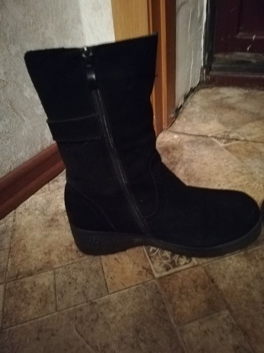 Продам обувь