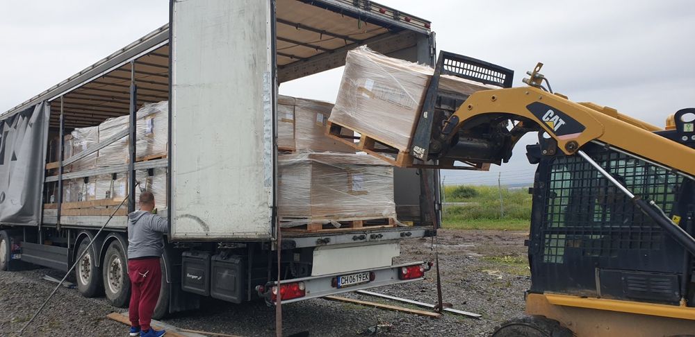 Мини механизация/Мини челен товарач/бобкат