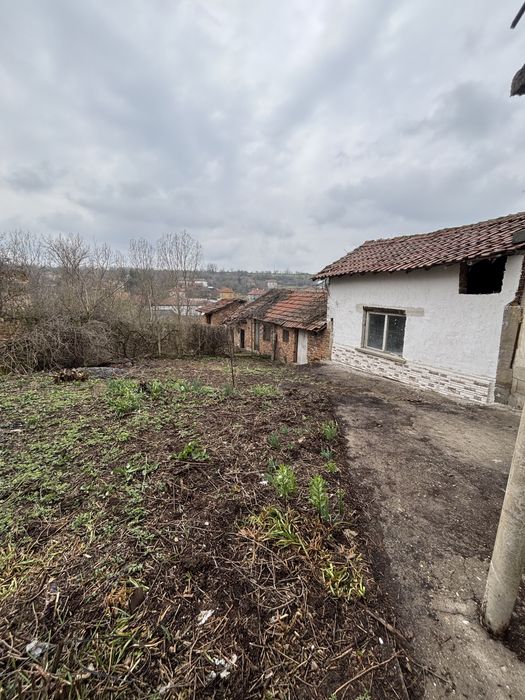 Продава се Къща в с. Писарово, Област Плевен - 220 кв.м за 37 €/кв.м - Снимка #4