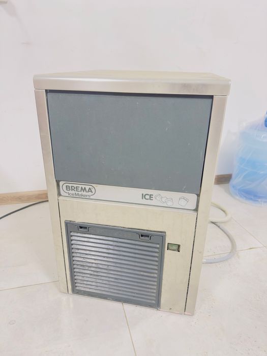 Льдогенератор brema 46 кубик,бу