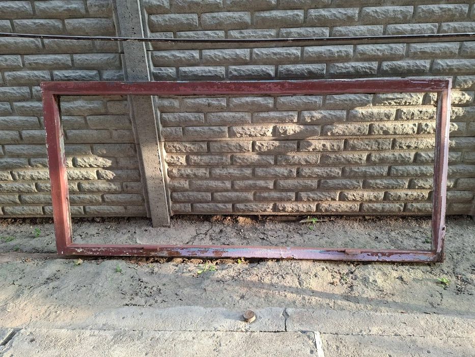 Продам входную дверь