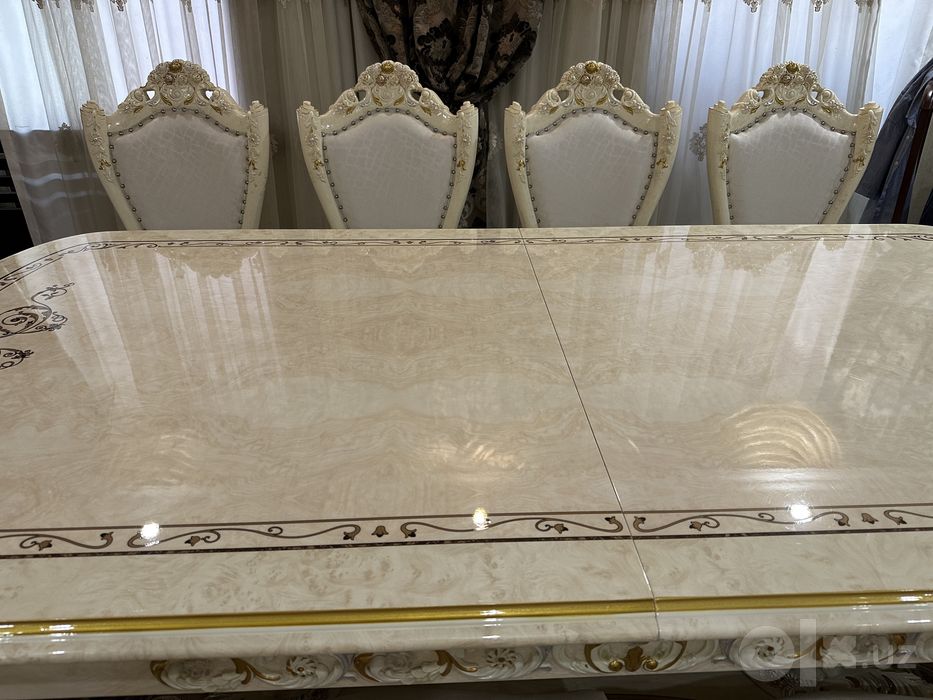 шикарный комплект мебели для вашего зала