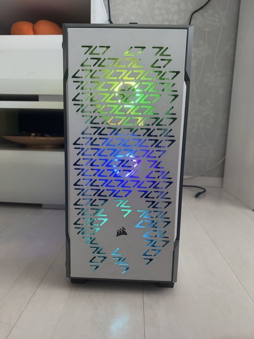 Vand PC Gaming i9-9900KF + GTX 1080 Ti ROG Strix + 32GB RAM RGB