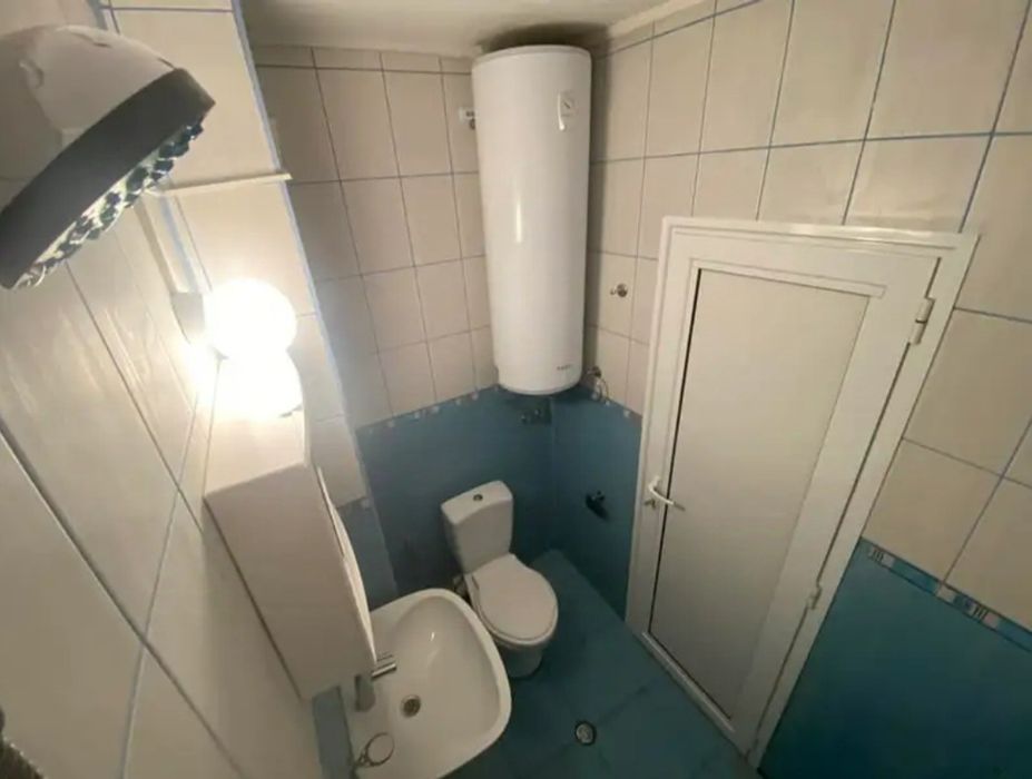 Дава се под наем Двустаен апартамент в Бургас, Меден рудник - зона А - 60 кв.м за 306 € - Снимка #4