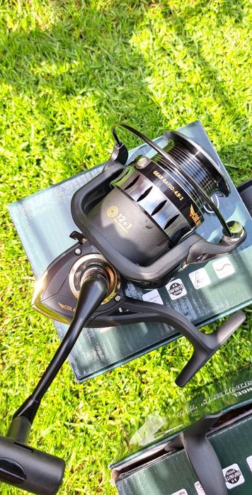 Set  Pescuit la Crap( 3 Lansete 3,90+3 Mulinete 7000+Rod Pod+Statie)