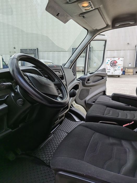 Iveco Dayli 35C15 2016, motor de 3,0L - lift 8 pal. accept schimb