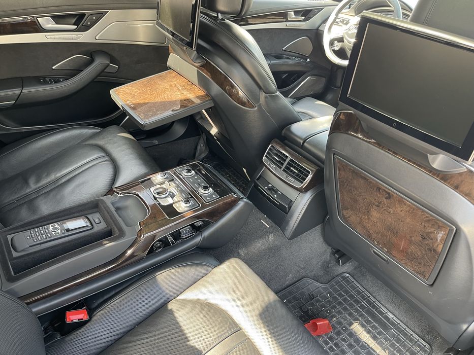 Седалки , салон Ауди/Audi A8L-4H-2010-2018