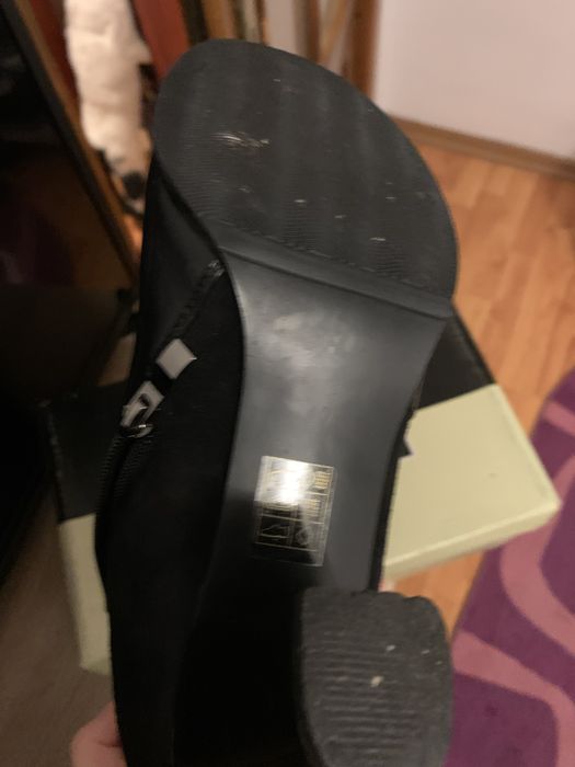 botine din piele