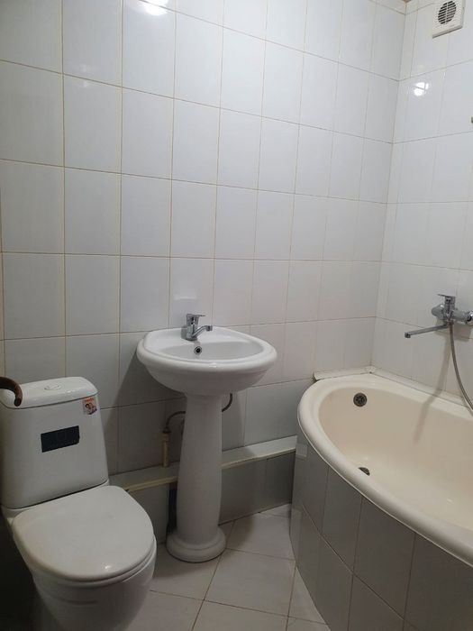 Srochno!!! 2 xonali kvartira ijaraga beriladi