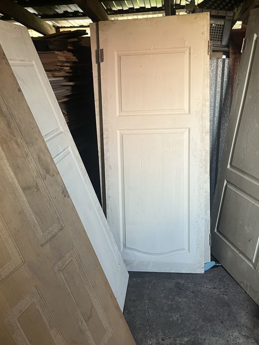 Продам двери срочно